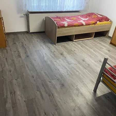 Проживание в семье Haus Dambacher - Arbeiter-monteurzimmer